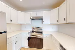 718 W Trade St, Charlotte, NC 28202 - Photo 15