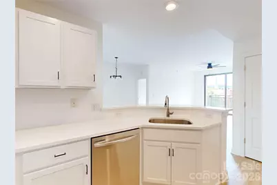 718 W Trade Street #412, Charlotte, NC 28202 - Photo 13