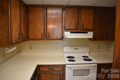 75 Laurelwood Drive #73, Marion, NC 28752 - Photo 11