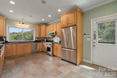 174B Marina Cove, Waynesville, NC 28785 - Photo 11