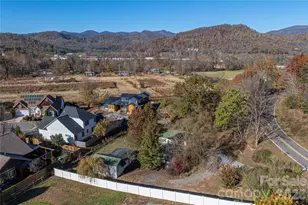 223 Davidson Rd, Swannanoa, NC 28778 - Photo 27