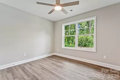 209 W 17th Street, Kannapolis, NC 28081 - Photo 17