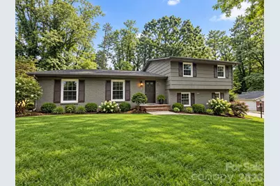 845 Cherokee Place SW, Lenoir, NC 28645 - Photo 3