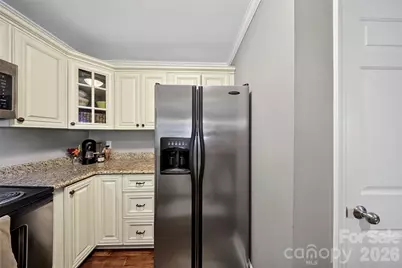 3200 Selwyn Farms Lane #Unit 7, Charlotte, NC 28209 - Photo 7