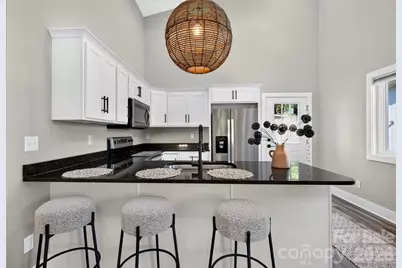 211 Hanover Street, Asheville, NC 28806 - Photo 9