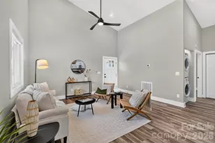 211 Hanover St, Asheville, NC 28806 - Photo 7