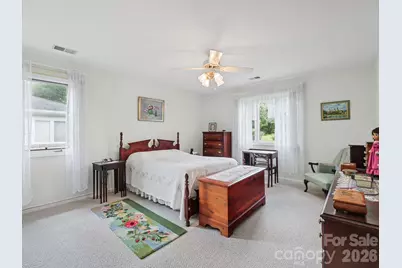 300 Dellford Court, Hendersonville, NC 28792 - Photo 17