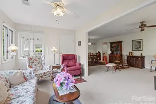 300 Dellford Ct, Hendersonville, NC 28792 - Photo 9