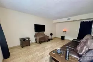 1300 Larchmont Pl, Salisbury, NC 28144 - Photo 3