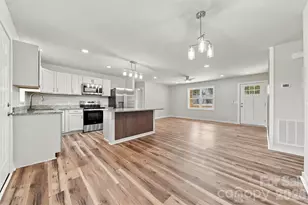 202 Rockyford St, Morganton, NC 28655 - Photo 15