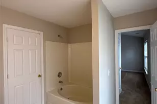 1525 Braveheart Ln, Charlotte, NC 28216 - Photo 9