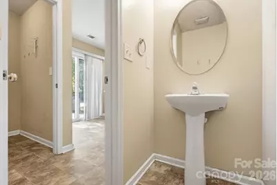 11214 Grass Field Road, Charlotte, NC 28213 - Photo 15