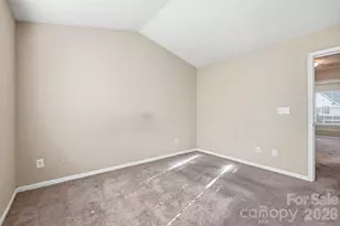 11214 Grass Field Rd, Charlotte, NC 28213 - Photo 19