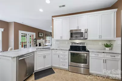 637 Falls Creek Court, Fort Mill, SC 29715 - Photo 13