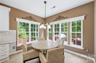 637 Falls Creek Ct, Fort Mill, SC 29715 - Photo 9