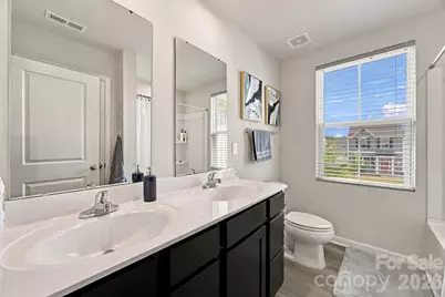 5108 Rustling Pines Court, Charlotte, NC 28215 - Photo 25