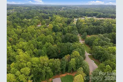5209 Timber Creek Court, Kings Mountain, NC 28086 - Photo 3