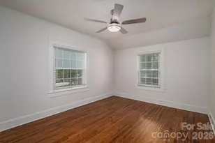 501 W 6th Ave, Gastonia, NC 28052 - Photo 9