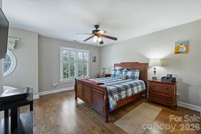 129 Sloane Square Way, Charlotte, NC 28211 - Photo 27