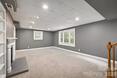 146 Maehill Place SW, Lenoir, NC 28645 - Photo 33