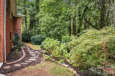 146 Maehill Place SW, Lenoir, NC 28645 - Photo 5