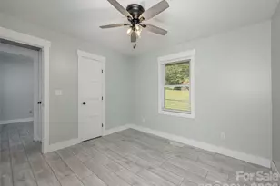 4103 Turnpike Rd, Horse Shoe, NC 28742 - Photo 23