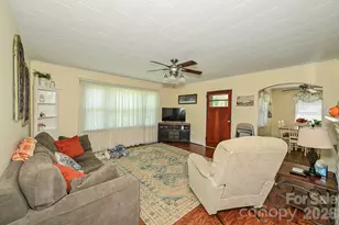 6920 Indian Trail Fairview Rd, Indian Trail, NC 28079 - Photo 9