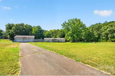 455 Hubbard Road, Hickory, NC 28601 - Photo 3