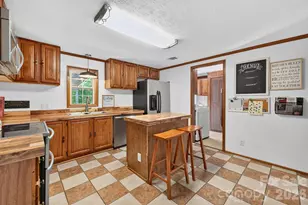 455 Hubbard Rd, Hickory, NC 28601 - Photo 11