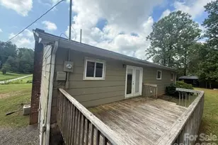2005 Ada Williams Ln, Lenoir, NC 28645 - Photo 3