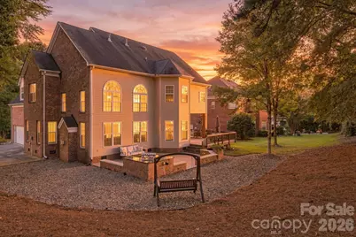 2561 Fallbrook Place NW, Concord, NC 28027 - Photo 33