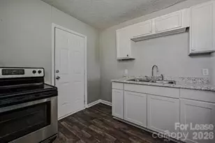 331 Jones St, Charlotte, NC 28208 - Photo 1