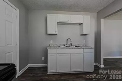 331 Jones Street, Charlotte, NC 28208 - Photo 5