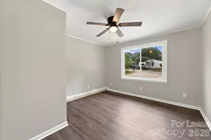 4921 Benton Ave, Gastonia, NC 28056 - Photo 15