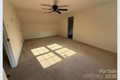 1441 Shirebourn None, Hickory, NC 28602 - Photo 23