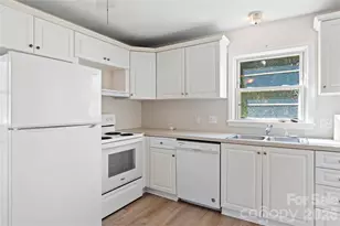1248 Bolton St, Winston Salem, NC 27103 - Photo 11