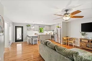 2207 Carter Dr, Albemarle, NC 28001 - Photo 5