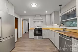 1452 Sweeten Creek Rd, Asheville, NC 28803 - Photo 5