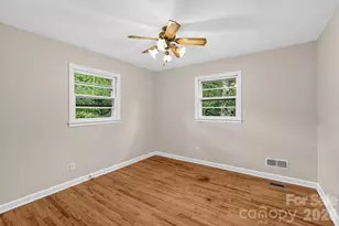 1912 Carpenter St, Shelby, NC 28150 - Photo 11