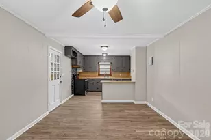 1912 Carpenter St, Shelby, NC 28150 - Photo 5