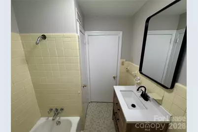 2112 Stewart Avenue N, Newton, NC 28658 - Photo 7