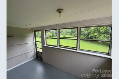 2112 Stewart Avenue N, Newton, NC 28658 - Photo 9