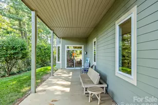 151 Shadowleaf Dr, Hendersonville, NC 28739 - Photo 45