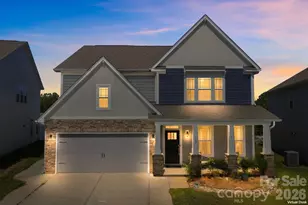 180 Longleaf Dr, Mooresville, NC 28117 - Photo 1