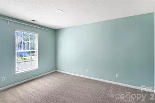 9334 Arbor Creek Dr, Charlotte, NC 28269 - Photo 13