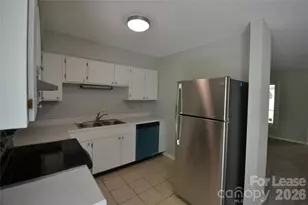 2013 Stoney Point Ln, Charlotte, NC 28210 - Photo 9