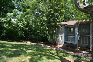 2013 Stoney Point Ln, Charlotte, NC 28210 - Photo 21