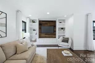 947 Everett Pl, Charlotte, NC 28205 - Photo 11