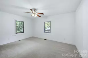 947 Everett Pl, Charlotte, NC 28205 - Photo 27