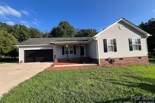1129 Lyndsey Brooke Ct, Lincolnton, NC 28092 - Photo 1